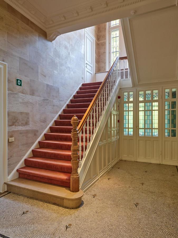Boutique Hotel Ter Wallen Izegem Exterior photo
