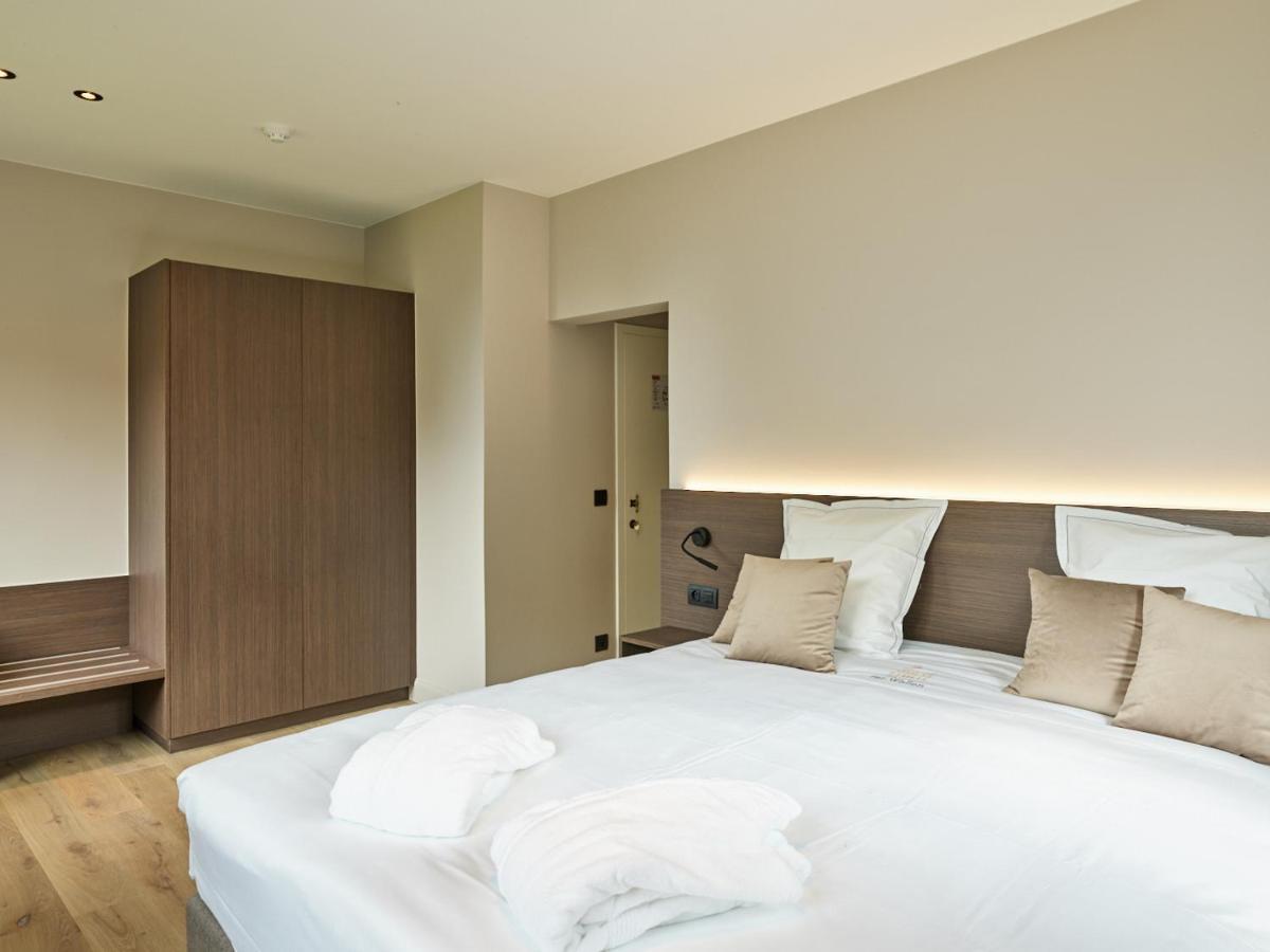 Boutique Hotel Ter Wallen Izegem Exterior photo
