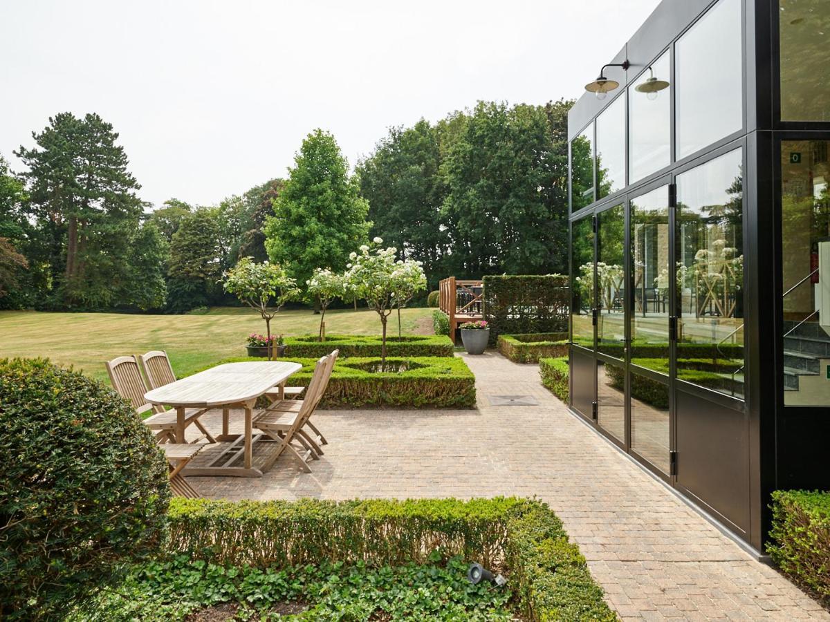 Boutique Hotel Ter Wallen Izegem Exterior photo